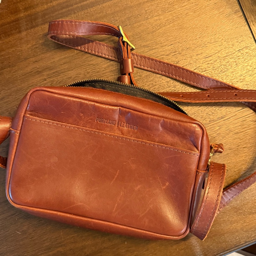 Portland Leather Brown Crossbody Bag